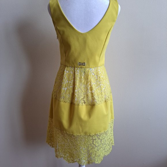 New VDP Italian Summer Yellow Dress - Picture 5 of 16